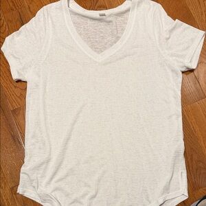 Athleta breezy White V-Neck Women's Top